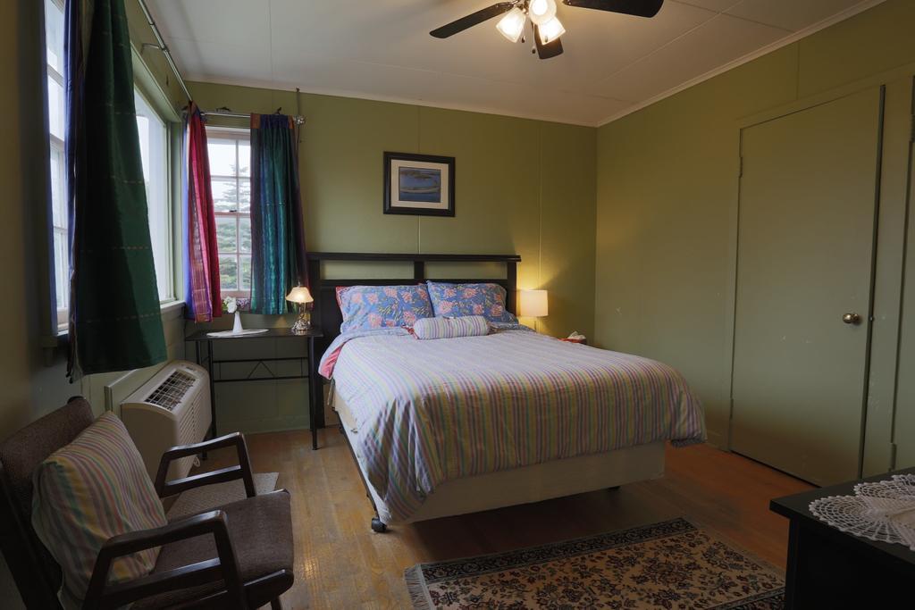 Meems Elliston B&B Exteriér fotografie