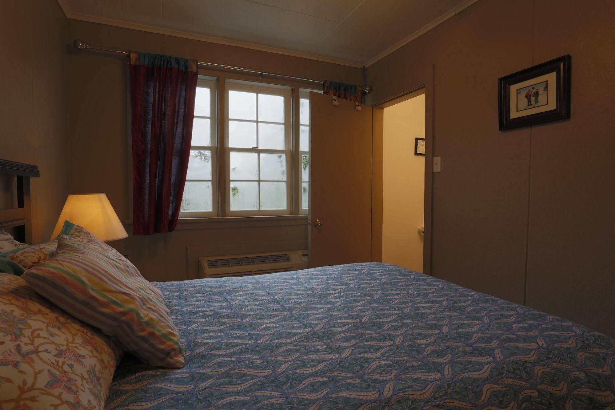 Meems Elliston B&B Exteriér fotografie